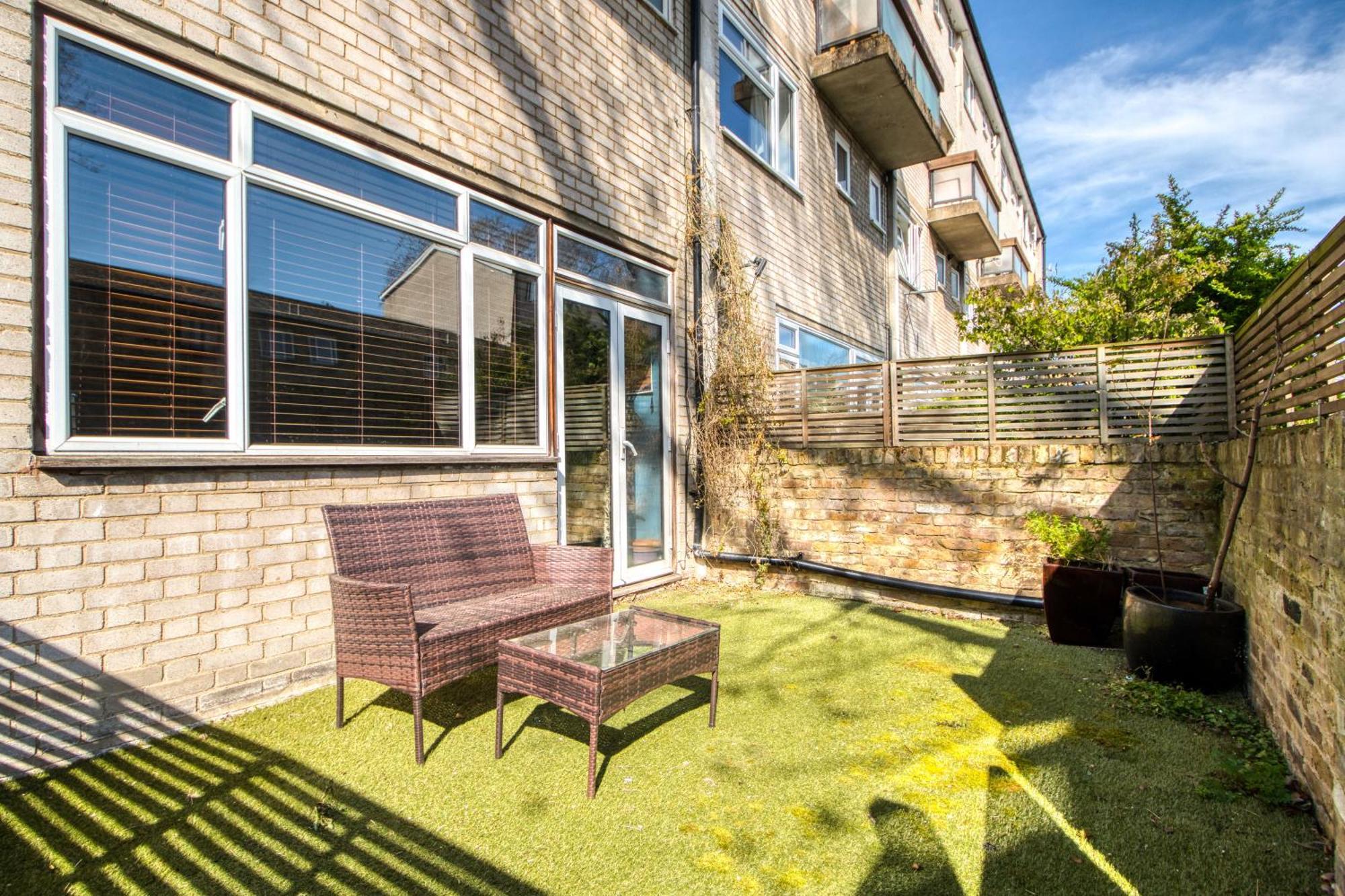 Lovely 3-Bed Clapham Common London Exterior photo